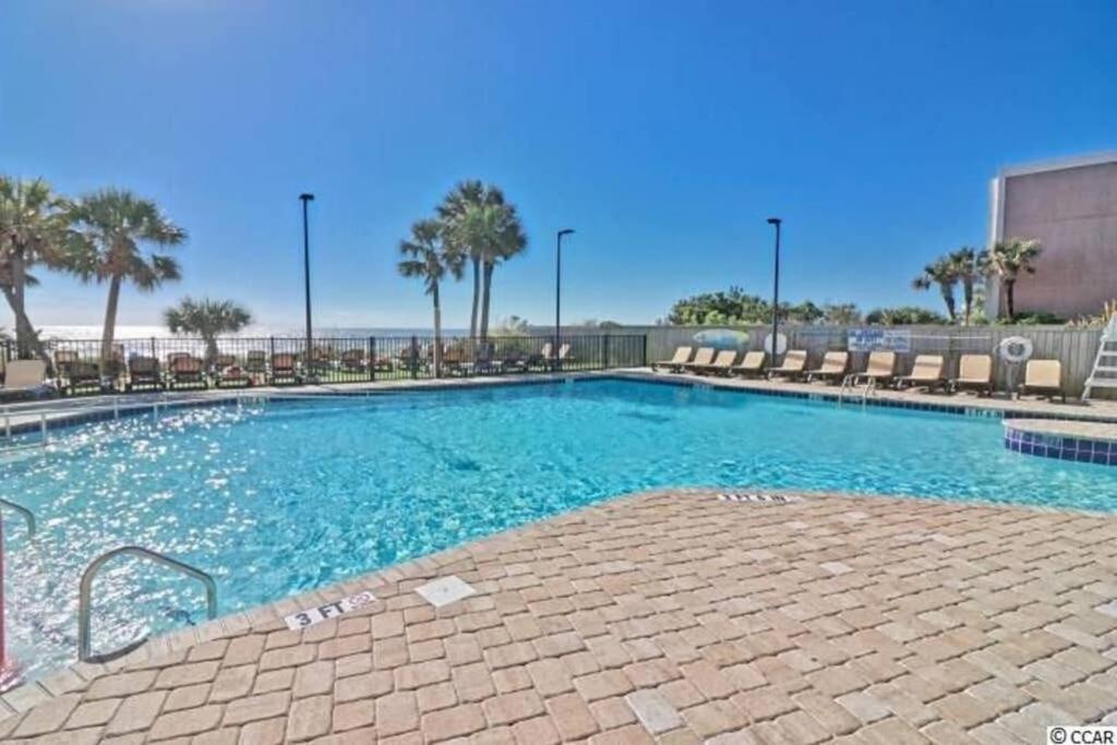 *Renovated Oceanfront Condo*Queen Beds*Pools*Hot Tubs*More*P220 Myrtle Beach Esterno foto