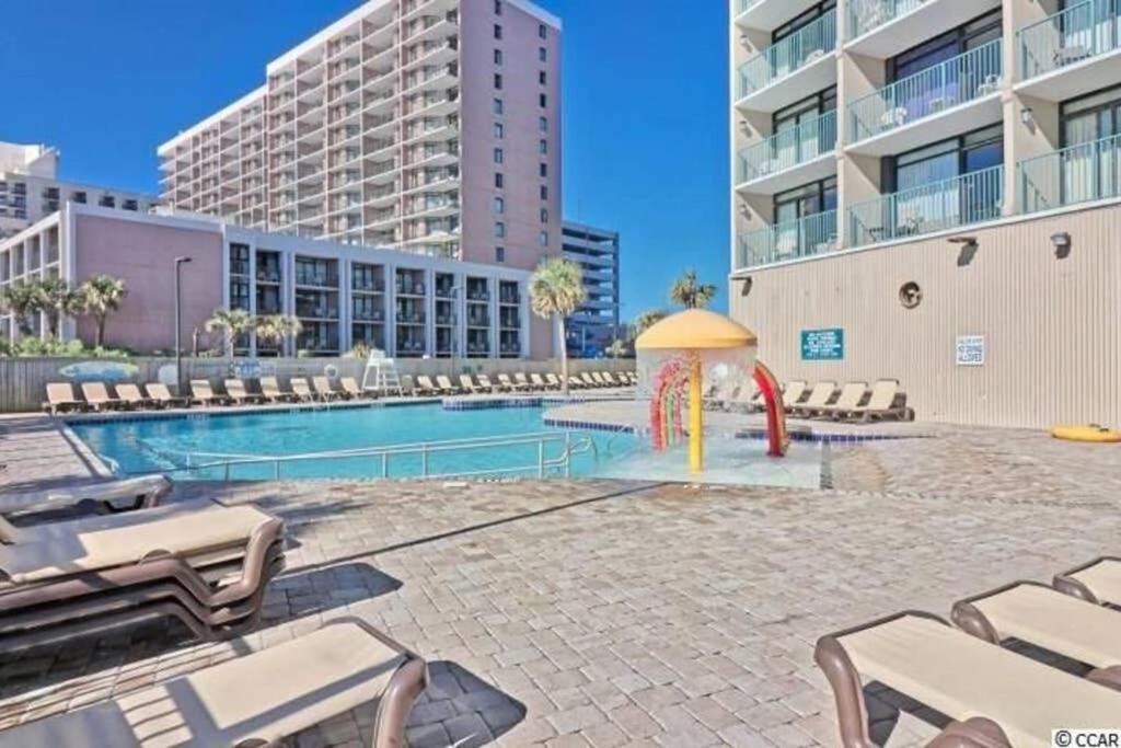 *Renovated Oceanfront Condo*Queen Beds*Pools*Hot Tubs*More*P220 Myrtle Beach Esterno foto